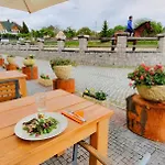 Hotel Farma Vysoka