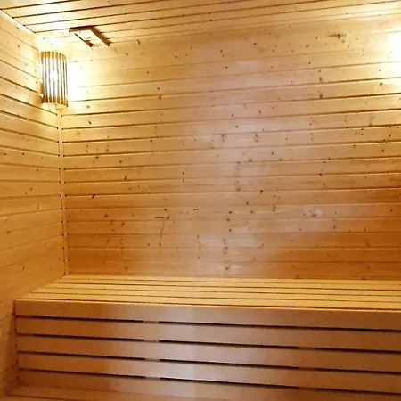 Farma Vysoká Hotel Chrastava