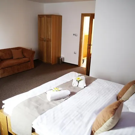 Farma Vysoka 3* Chrastava